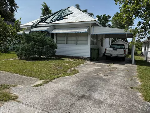 724 Avenue D SW, Winter Haven, FL 33880