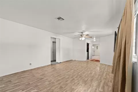 Living - 304 Shepard, Dundee, FL 33838 photo 6 of 7