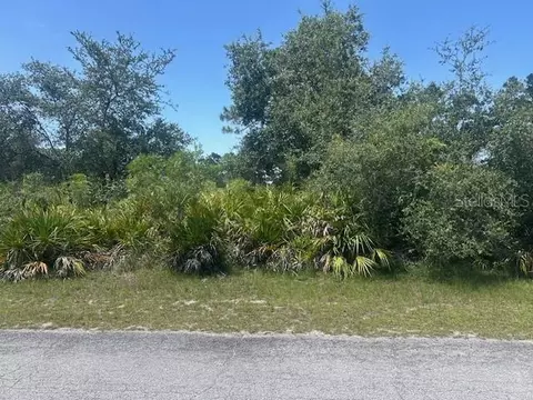 906 Hibiscus Dr, Indian Lake Estates, FL 33855