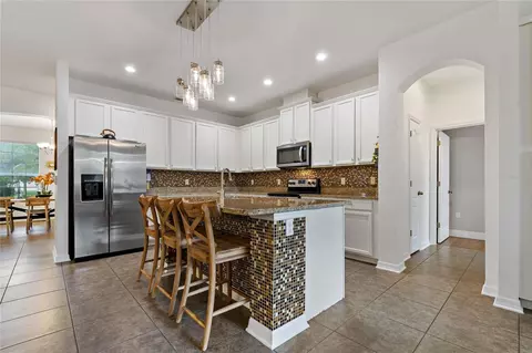 Kitchen - 178 Magneta Loop, Auburndale, FL 33823 photo 1 of 6