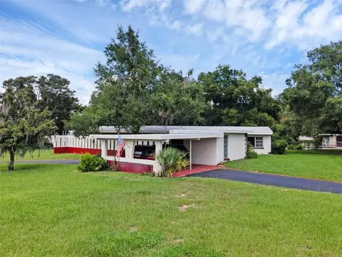 1861 Peninsular Dr, Haines City, FL 33844
