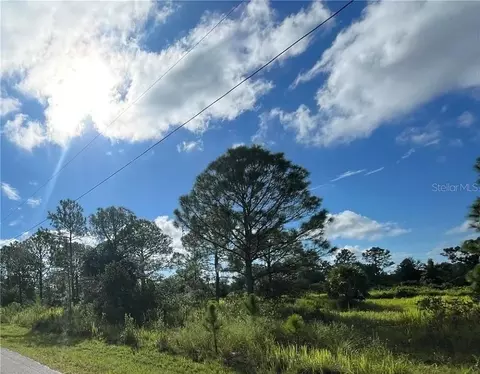 7121 Ancha St, Sebring, FL 33872