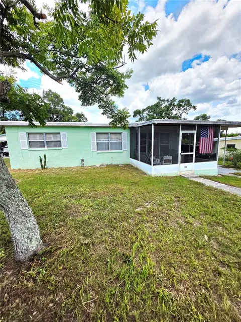 1329 Morningside Dr, Lake Wales, FL 33853