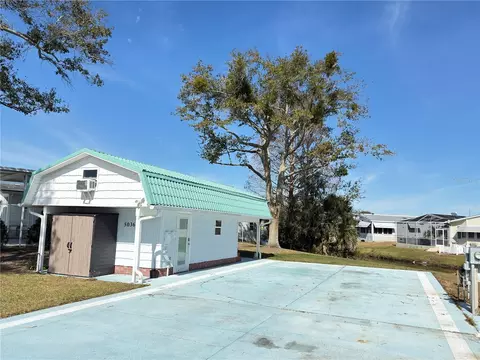 5036 Shore Line Dr, Polk City, FL 33868