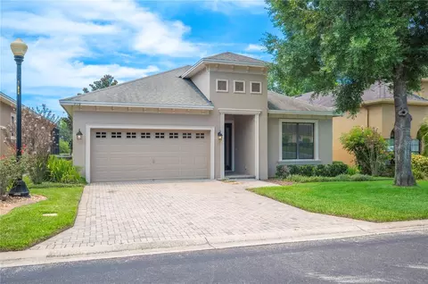 916 Christina Chase Ln, Lakeland, FL 33813