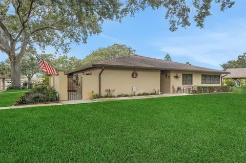 2243 Firestone Pl, Winter Haven, FL 33884