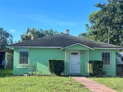 1006 Cohassett Ave, Lake Wales, FL 33853