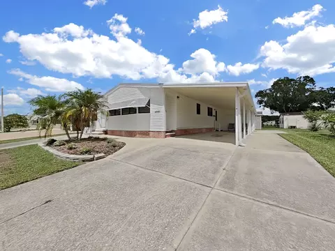 4886 Deerwood Dr, Lakeland, FL 33810