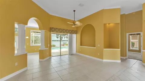 Living - 226 Ruby Lake Ln, Winter Haven, FL 33884 photo 1 of 10