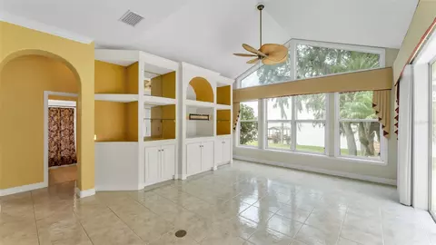 Living - 226 Ruby Lake Ln, Winter Haven, FL 33884 photo 7 of 10
