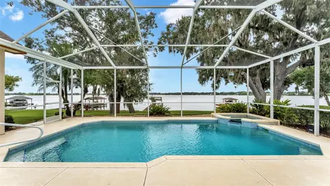 Exterior - 226 Ruby Lake Ln, Winter Haven, FL 33884 photo 5 of 8