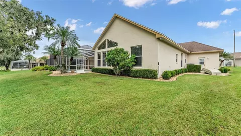 Exterior - 226 Ruby Lake Ln, Winter Haven, FL 33884 photo 6 of 8