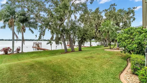 Exterior - 226 Ruby Lake Ln, Winter Haven, FL 33884 photo 7 of 8