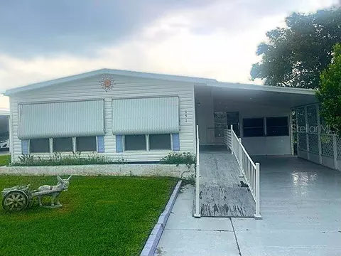 151 Cherrywood Dr, Lake Wales, FL 33898
