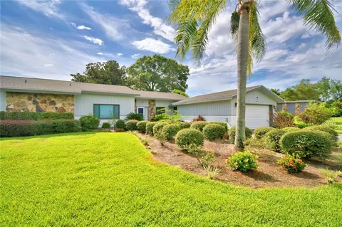 118 Canterbury Dr, Haines City, FL 33844