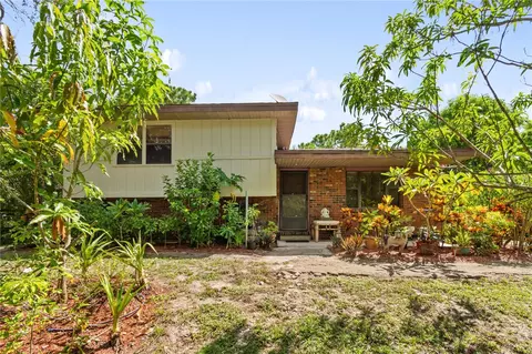 1360 Collany Ln, Frostproof, FL 33843