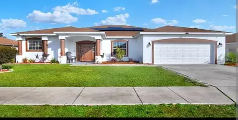 1561 Shorewood Dr, Auburndale, FL 33823
