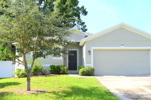 103 Lake Ring Dr, Winter Haven, FL 33884