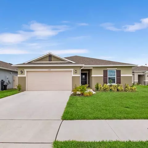 1228 Denali Dr, Winter Haven, FL 33881