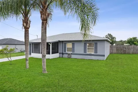 113 Weeping Willow Rd, Eagle Lake, FL 33839