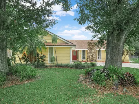 4240 Old Colony Rd, Mulberry, FL 33860