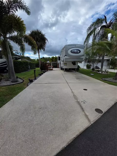 31 Appaloosa Trl W, Lake Wales, FL 33898