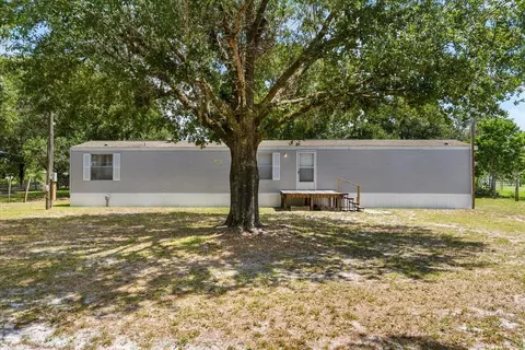 238 Luke St, Frostproof, FL 33843