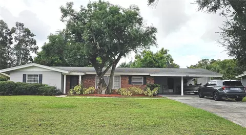 880 Oleander Dr SE, Winter Haven, FL 33880