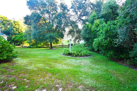 Exterior - 611 Old Eustis Rd, Mount Dora, FL 32757 photo 15 of 20