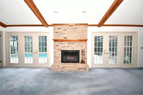 Living - 611 Old Eustis Rd, Mount Dora, FL 32757 photo 4 of 5