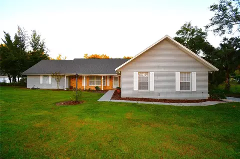 611 Old Eustis Rd, Mount Dora, FL 32757
