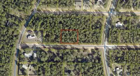W Hyacinth Avenue, Defuniak Springs, FL 32433