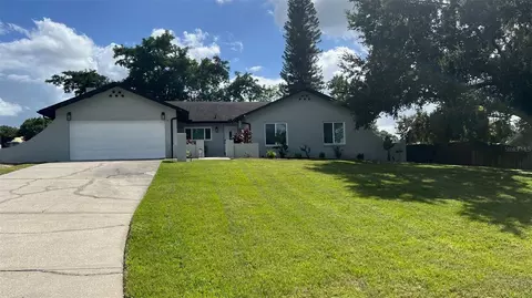 204 S Lake Mariam Dr, Winter Haven, FL 33884