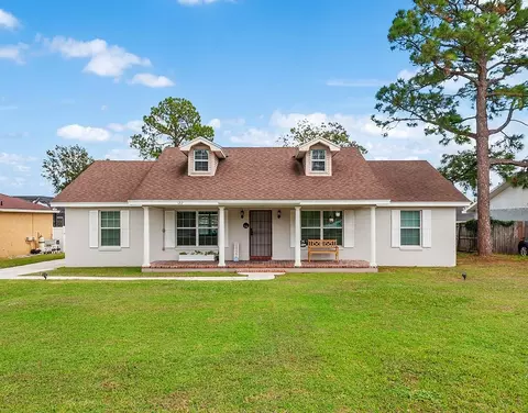 122 22nd St NW, Winter Haven, FL 33880