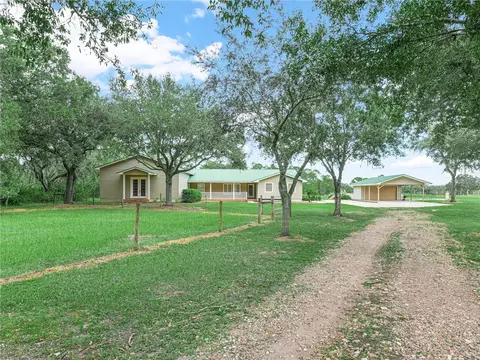 3963 Mammoth Grove Rd, Lake Wales, FL 33898