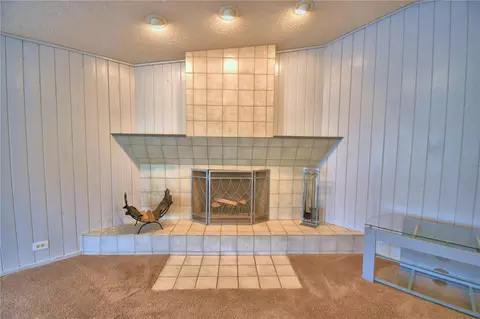 Living - 820 E Mann Rd, Bartow, FL 33830 photo 9 of 11