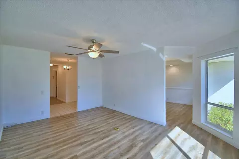 Living - 820 E Mann Rd, Bartow, FL 33830 photo 3 of 11