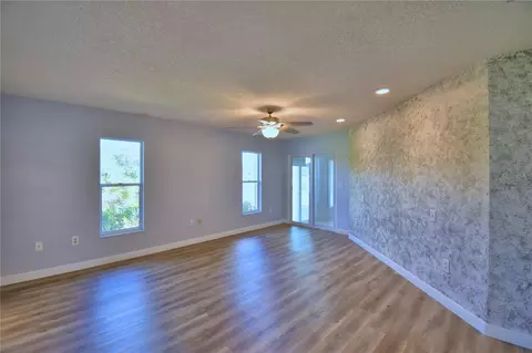 Living - 820 E Mann Rd, Bartow, FL 33830 photo 4 of 11