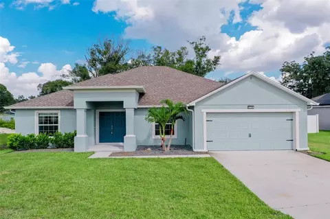 230 Cove At Eagle Lake Cir, Eagle Lake, FL 33839
