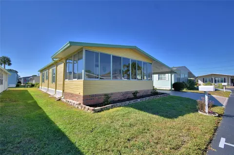 4452 Limewood St, Winter Haven, FL 33880