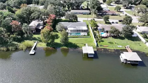1220 Tangerine Pkwy NE, Winter Haven, FL 33881