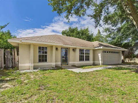 322 Bloxam Ave, Clermont, FL 34711