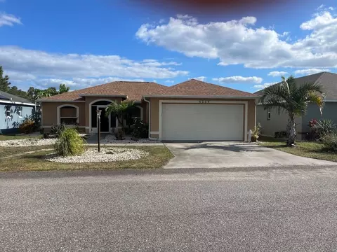 4258 Orchid Blvd, Lake Wales, FL 33898