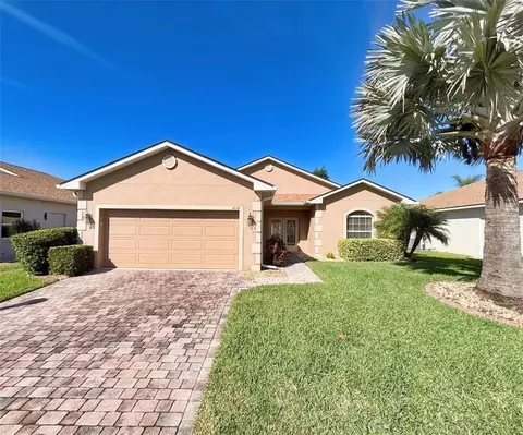 4040 Birkdale Dr, Lake Wales, FL 33859