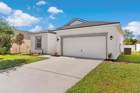 Exterior - 4747 Mandolin Loop, Winter Haven, FL 33884 photo 2 of 8