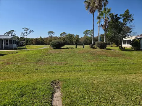 43 Leopold Ln, Haines City, FL 33844