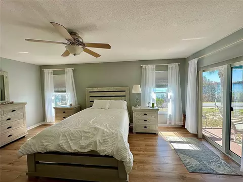 Bedroom - 802 Marcia Loop, Winter Haven, FL 33884 photo 2 of 4
