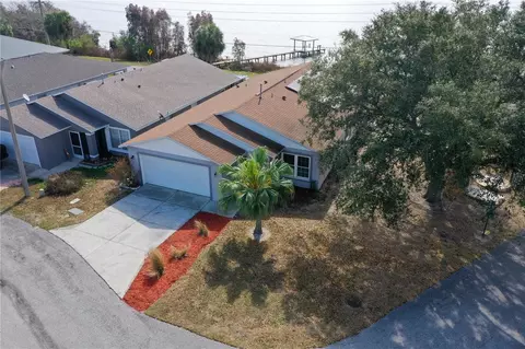 View/Area - 802 Marcia Loop, Winter Haven, FL 33884 photo 5 of 17