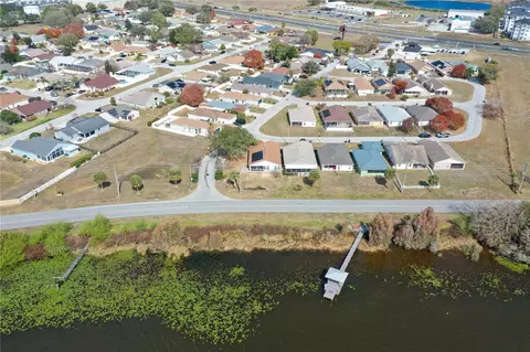 View/Area - 802 Marcia Loop, Winter Haven, FL 33884 photo 15 of 17