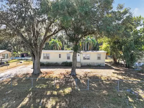 827 Indian Blf, Winter Haven, FL 33880